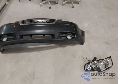 2008 Chrysler Town & Country Touring z USA, uszkodzony, nr VIN 2A8HR54P68R757380